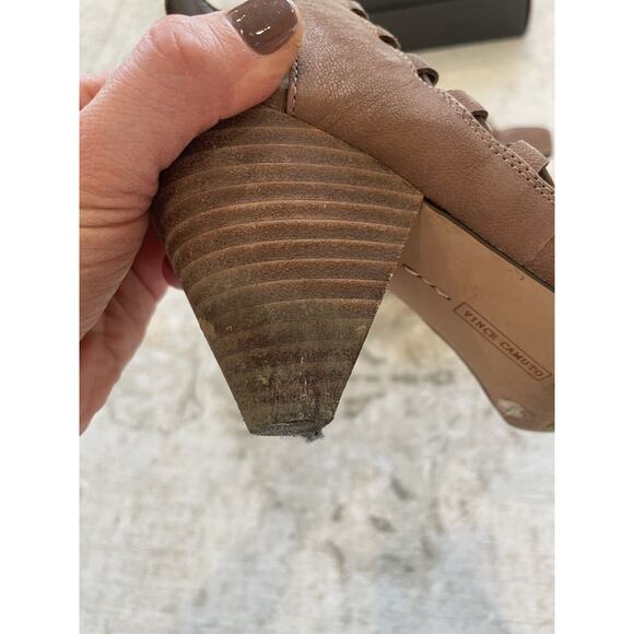 VINCE‎ CAMUTO Women's Eliaz Caged Peep Toe Sandals Size 8.5M With Box - Picture 4 of 8